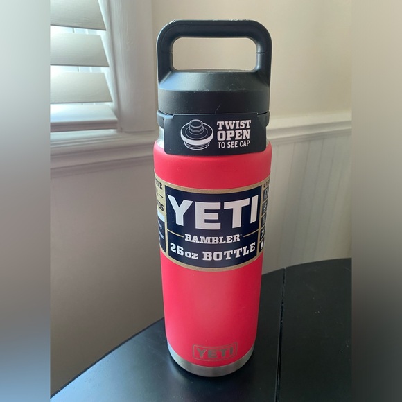 Bimini pink Yeti 26oz bottle - Picture 1 of 3